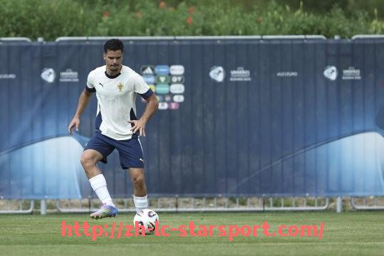 星空体育app-世俱杯比赛战报回顾及关键比赛数据分析